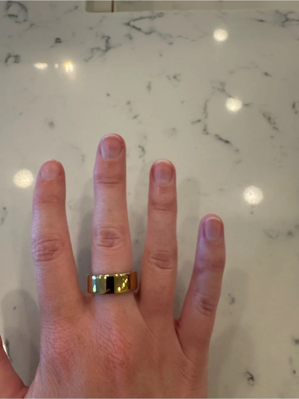Oura Ring 4 Gold Size 7